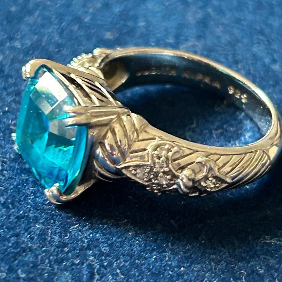 Judith Ripka Sterling silver blue topaz ring - Picture 2 of 8